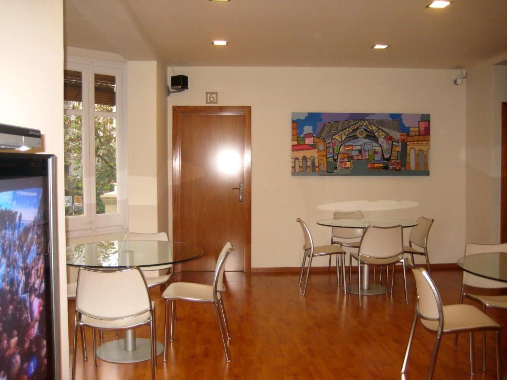 Hostal Madrazo Barcelona Bagian luar foto