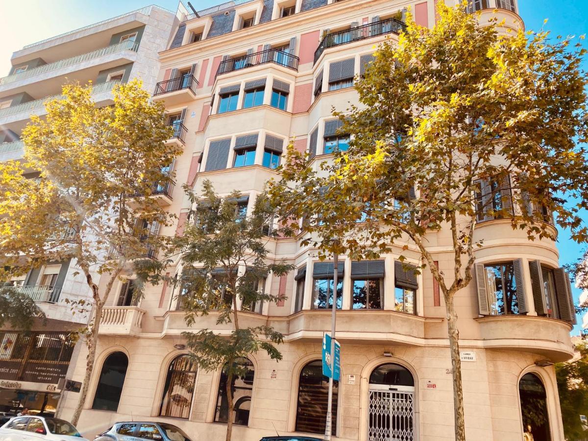 Hostal Madrazo Barcelona Bagian luar foto